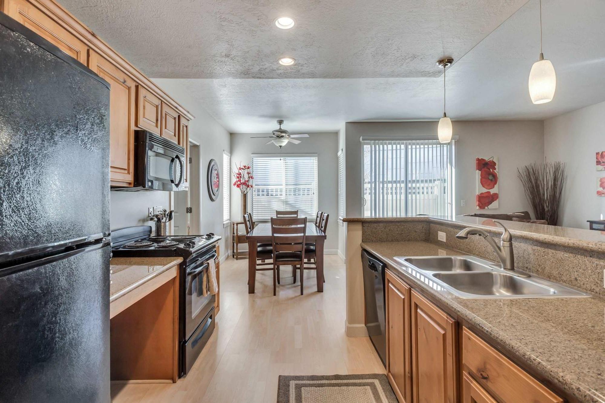 Downtown Condo Near Convention Center Salt Lake City Exterior photo